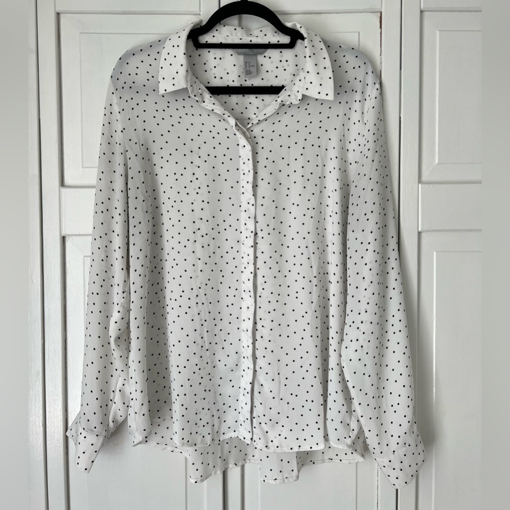 H&M Black and White Blouse
